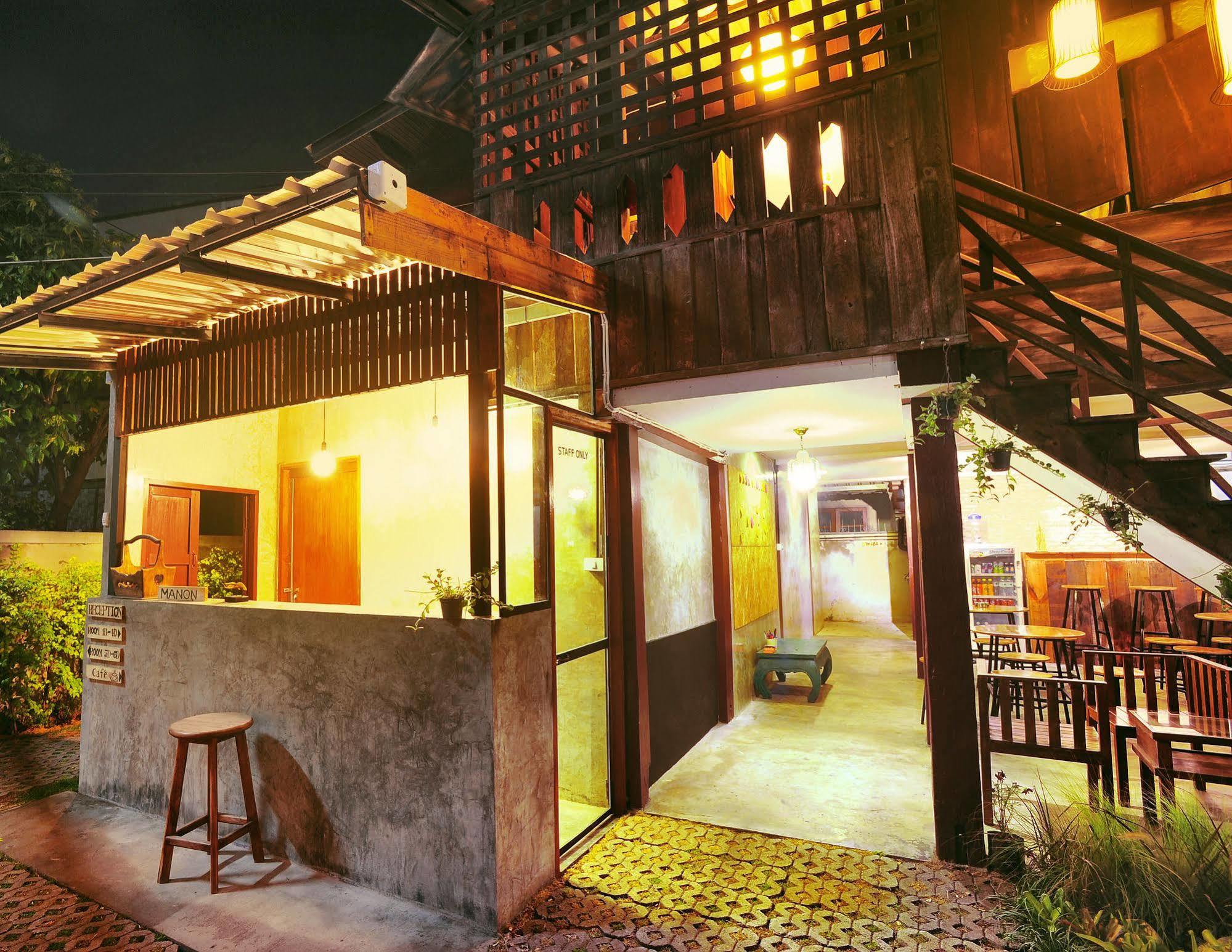 Manon Hostel Chiang Mai Eksteriør bilde
