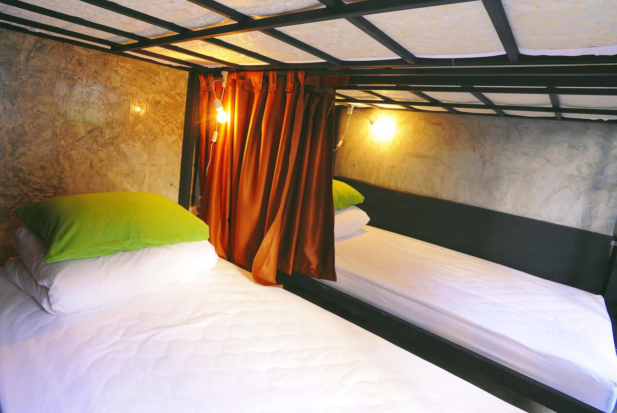 Manon Hostel Chiang Mai Eksteriør bilde