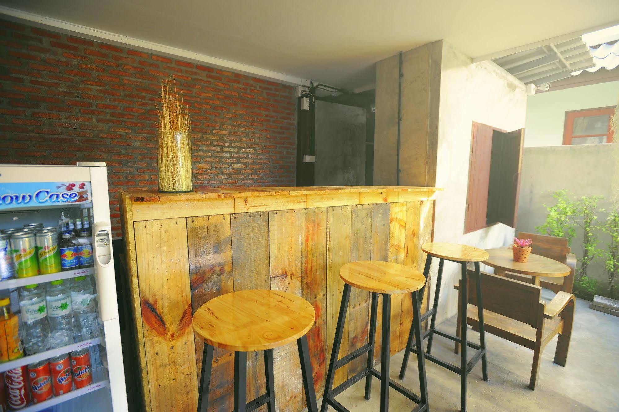 Manon Hostel Chiang Mai Eksteriør bilde