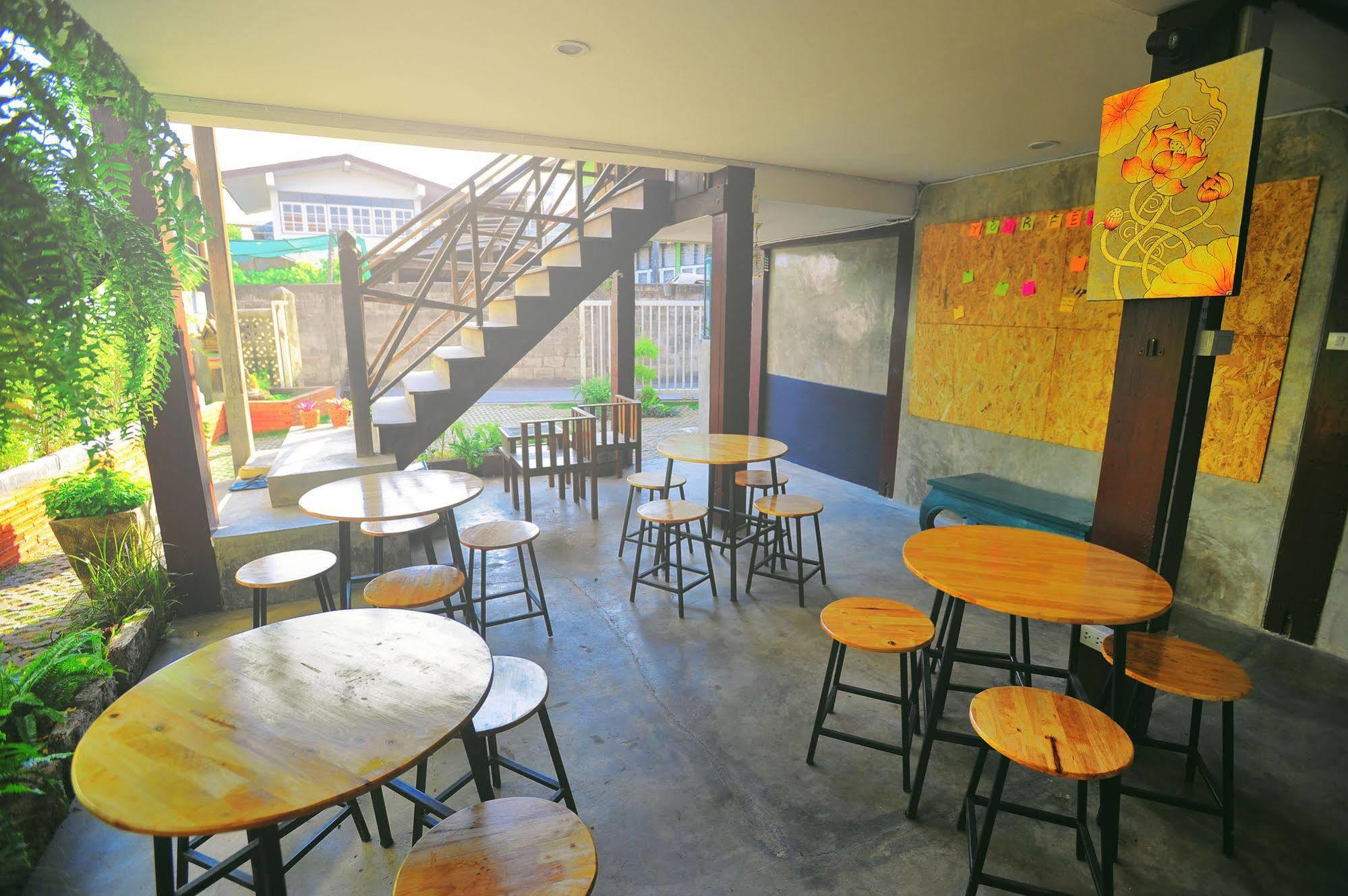 Manon Hostel Chiang Mai Eksteriør bilde